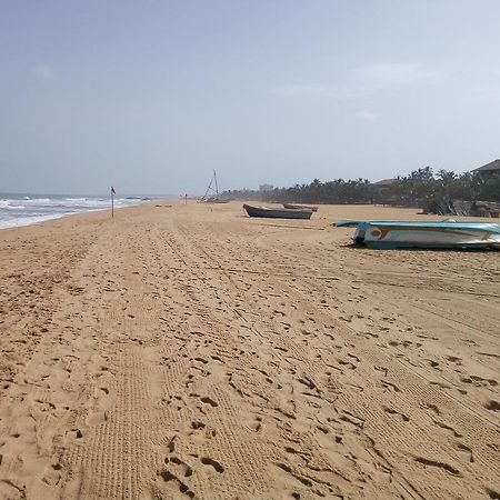 Yoho Mango House Hotel Negombo Exterior photo
