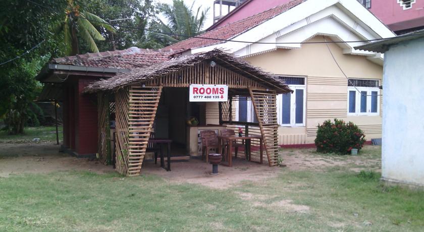 Yoho Mango House Hotel Negombo Room photo