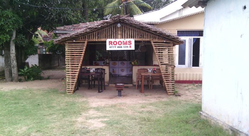 Yoho Mango House Hotel Negombo Room photo