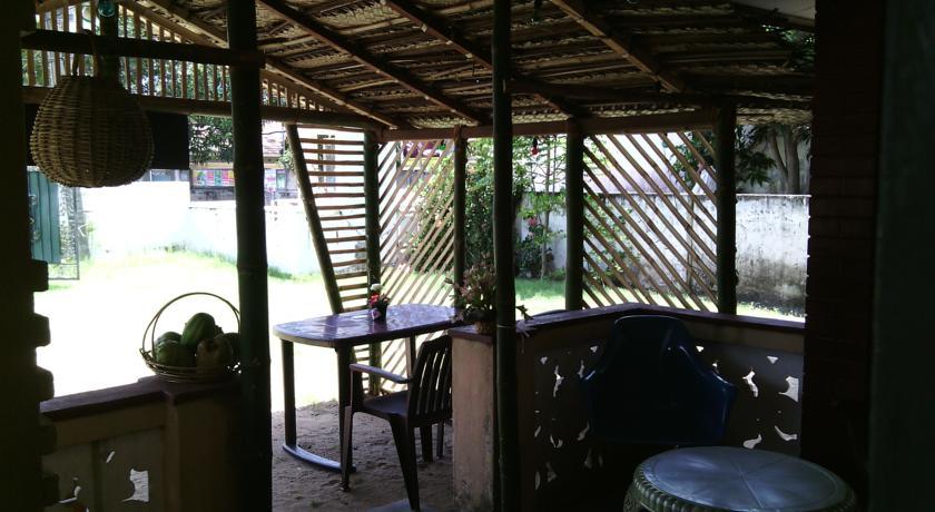 Yoho Mango House Hotel Negombo Room photo