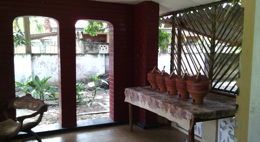 Yoho Mango House Hotel Negombo Room photo