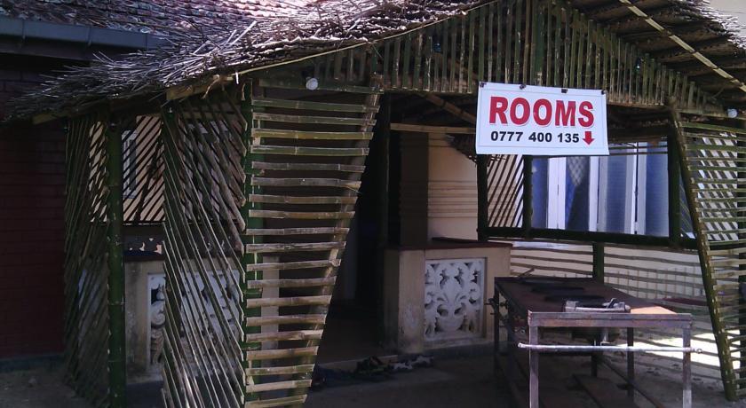 Yoho Mango House Hotel Negombo Exterior photo
