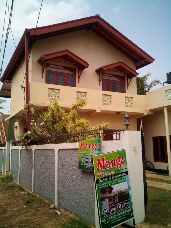 Yoho Mango House Hotel Negombo Exterior photo